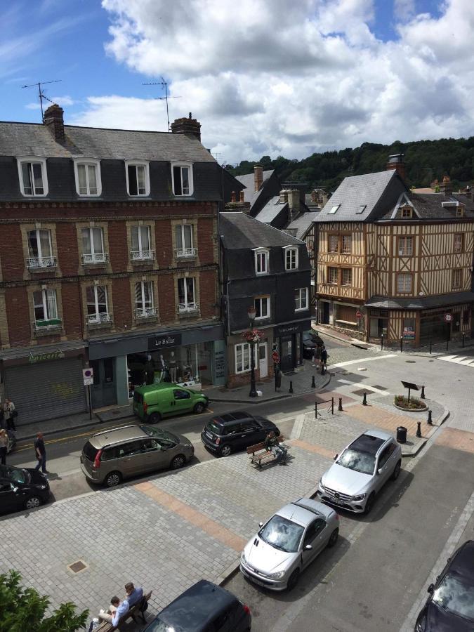 Appartement Medicis Avec Garage Honfleur Ngoại thất bức ảnh